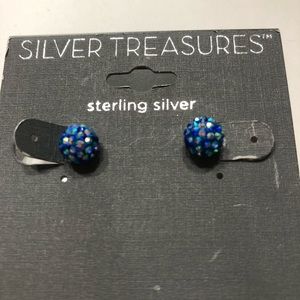 Women’s silver Treasures sterling silver blue earrings studs Jewelry.